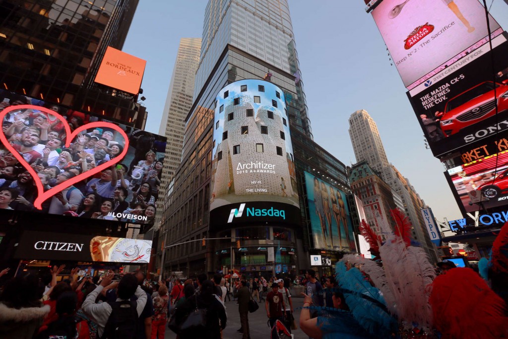 2015 A+Awards Times Square Image