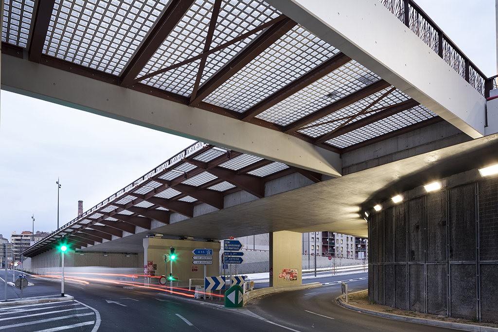 Passerelle pietonne Pave vegetal Marseille_architecte SEURA