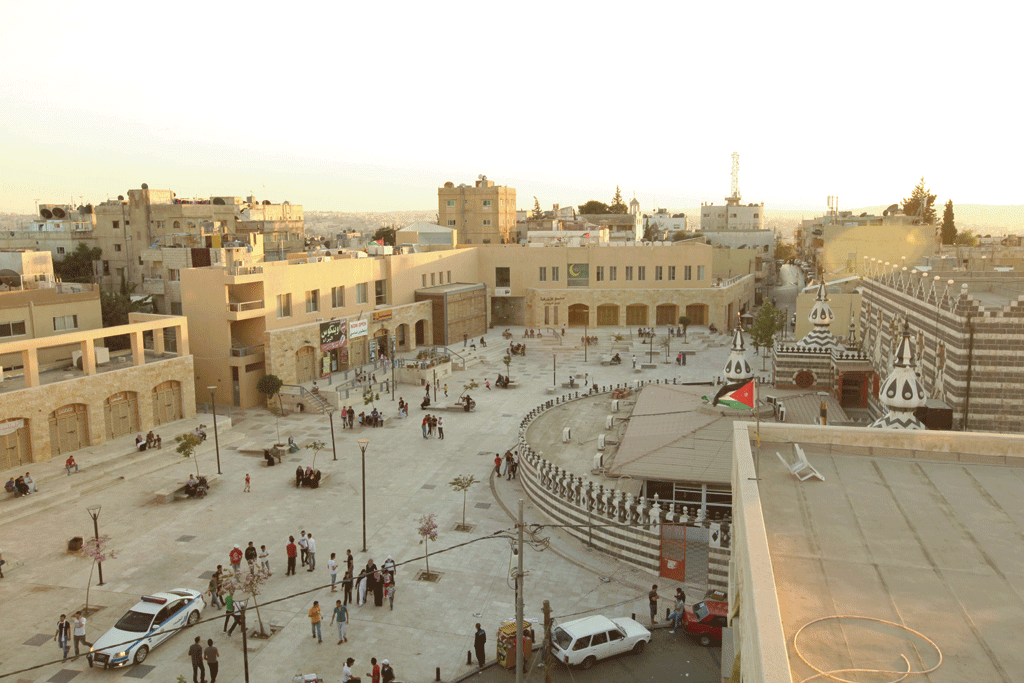 Ashrafieyh-Square-after_copyrightGehl