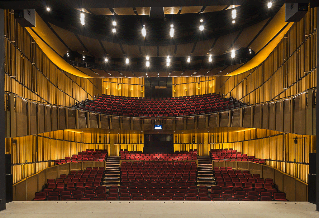 New-theatre-interior