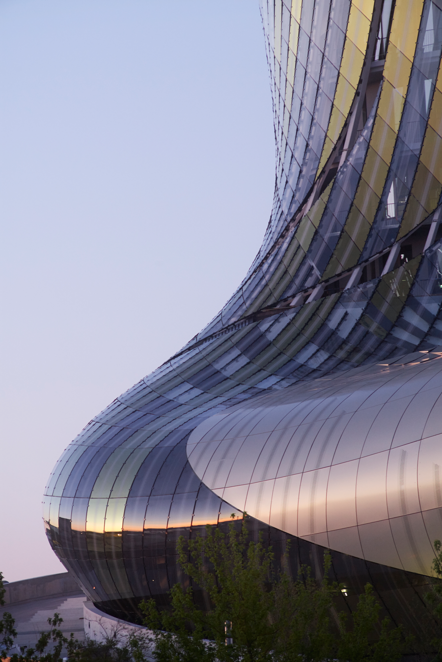 La cité du vin, Bordeaux, 2016 © XTU / Julien Lanoo