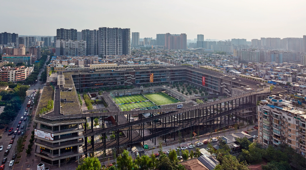 West Village Basis Yard, Chengdu, 2014 © ARCHEXIST. JIAKUN ARCHITECTS