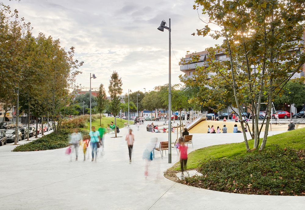 Green space in Badalona © peris+toral.arquitectes