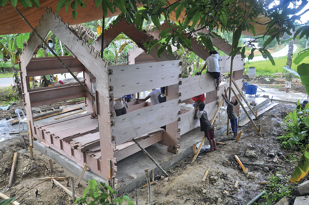 Veneer House Project ©Kobayashi lab