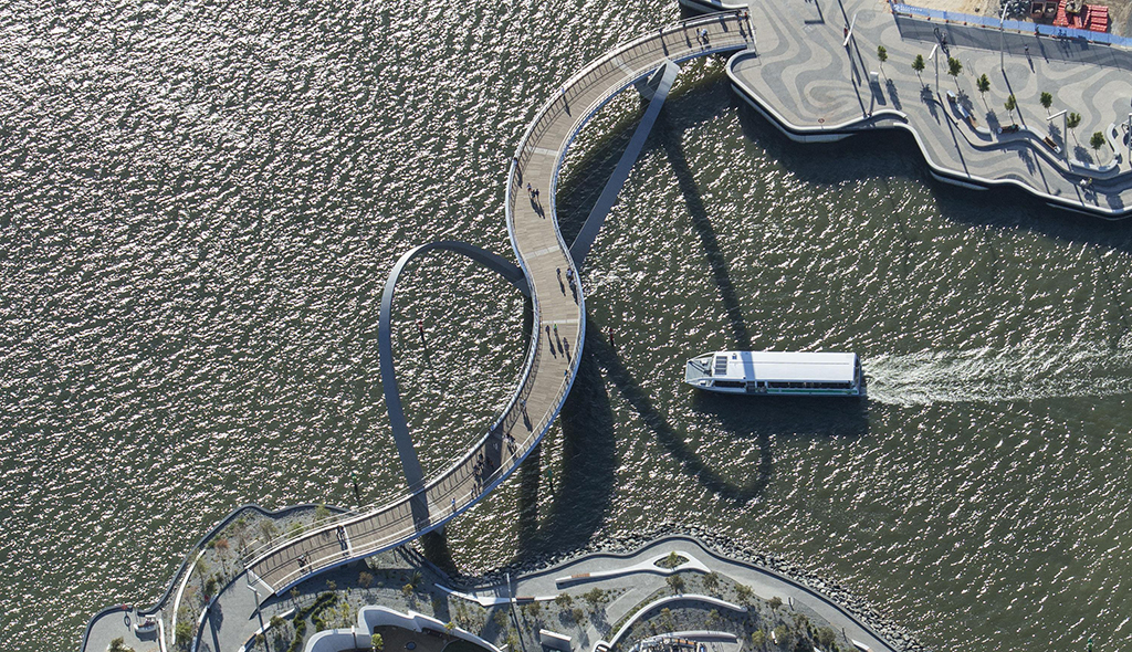 Elizabeth Quay bridge © Jacaranda Photography, courtesy Arup Associates