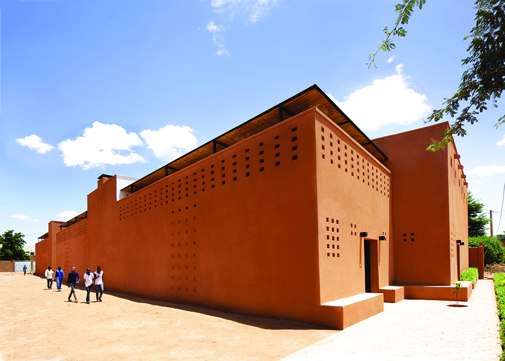 Niamey 2000 Housing, Southeast corner © united4design