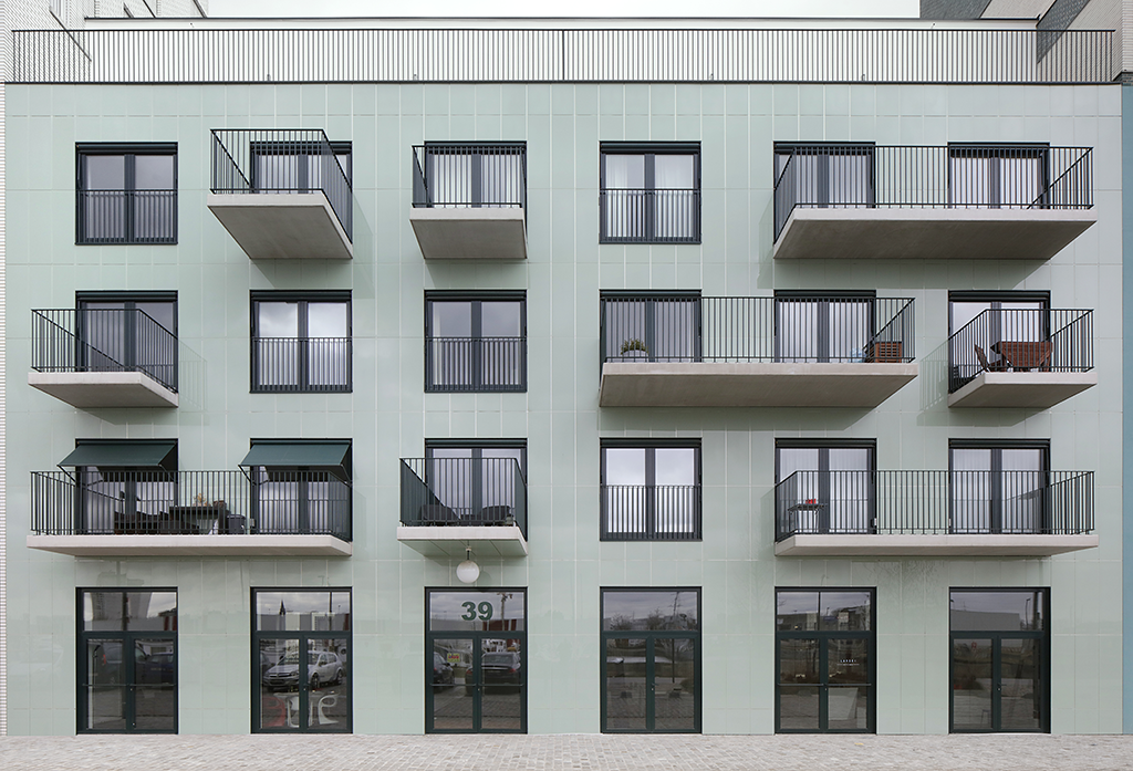 KAAI 37 - OFFICE © Filip Dujardin