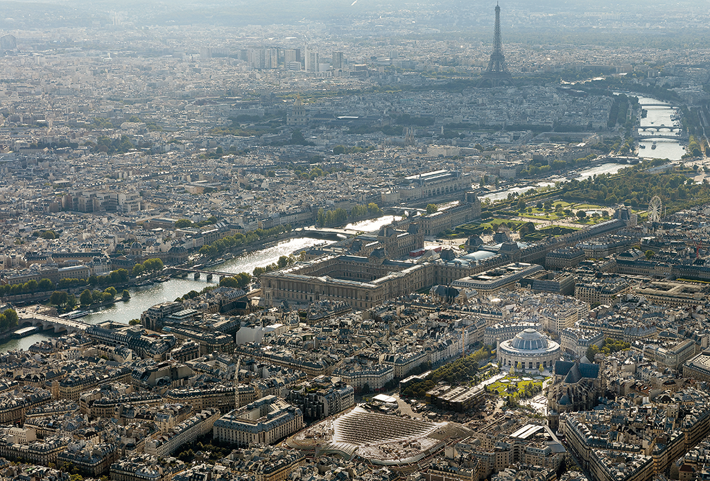 skyview of Paris stock exchange building © Philippe Guignard / Air-Images