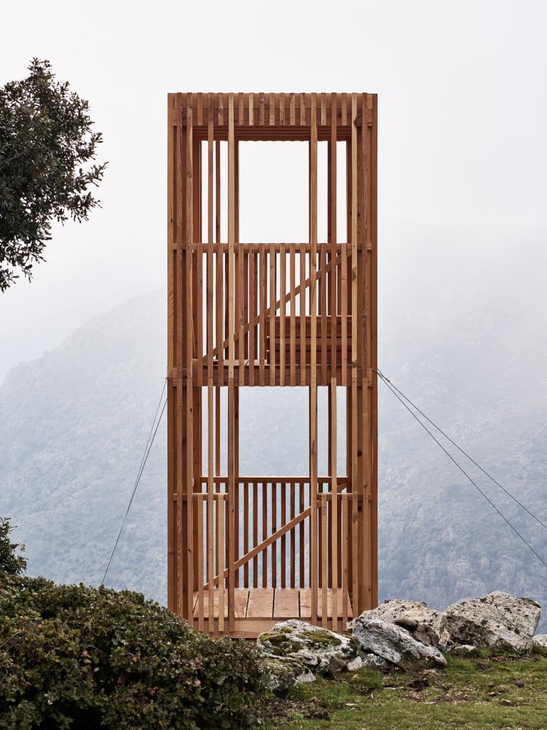 Observatoire du Cerf Corse © David Giancatarina, Julien Kerdraon