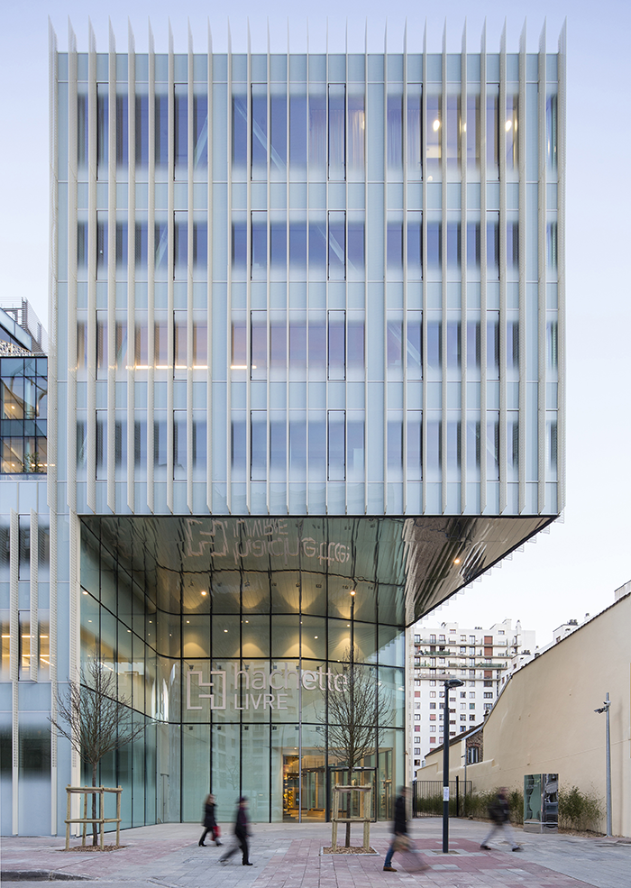 Siège d'Hachette Livres - Jacques Ferrier Architecture © Luc Boegly