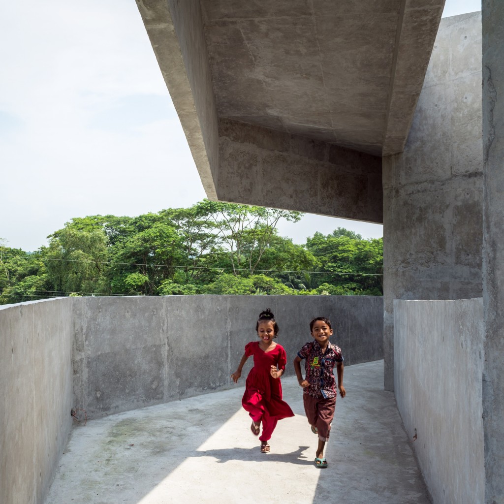 Abri anti-cyclone, Kuakata, sud-est du Bangladesh © Kashef Chowdhury 