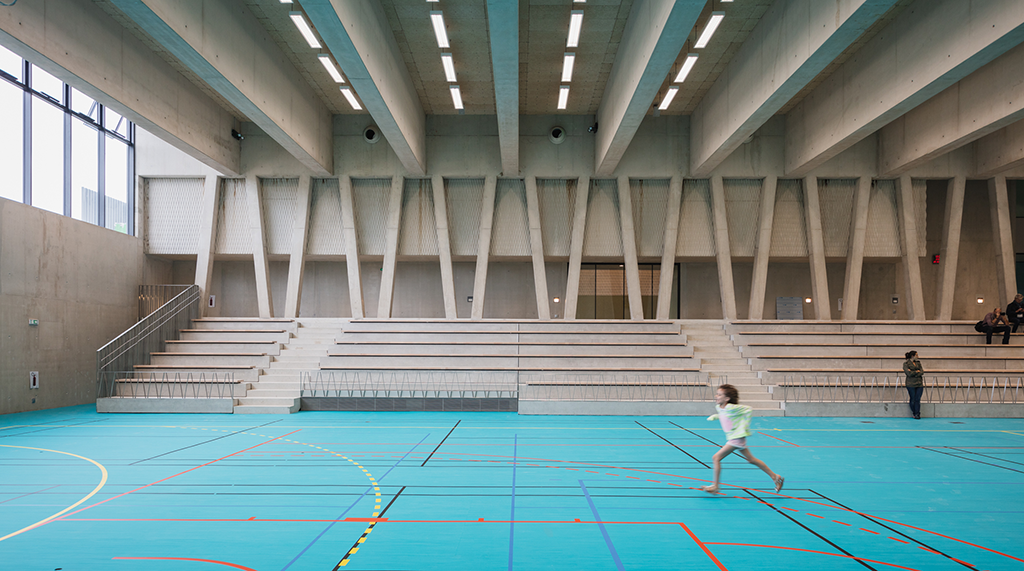 Salle omnisport © Jared Chulski