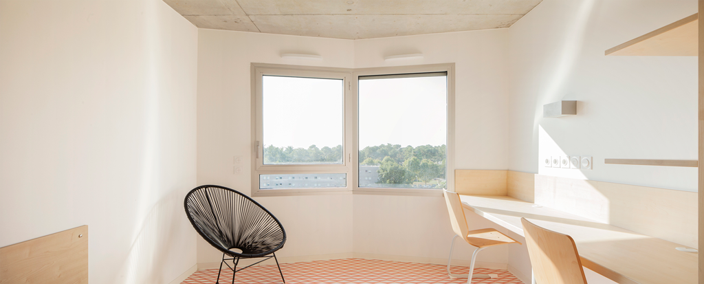 Chambre de la résidence Simone Veil, Pessac, Aldebert Verdier Architectes, 2018 © Edouard Decam