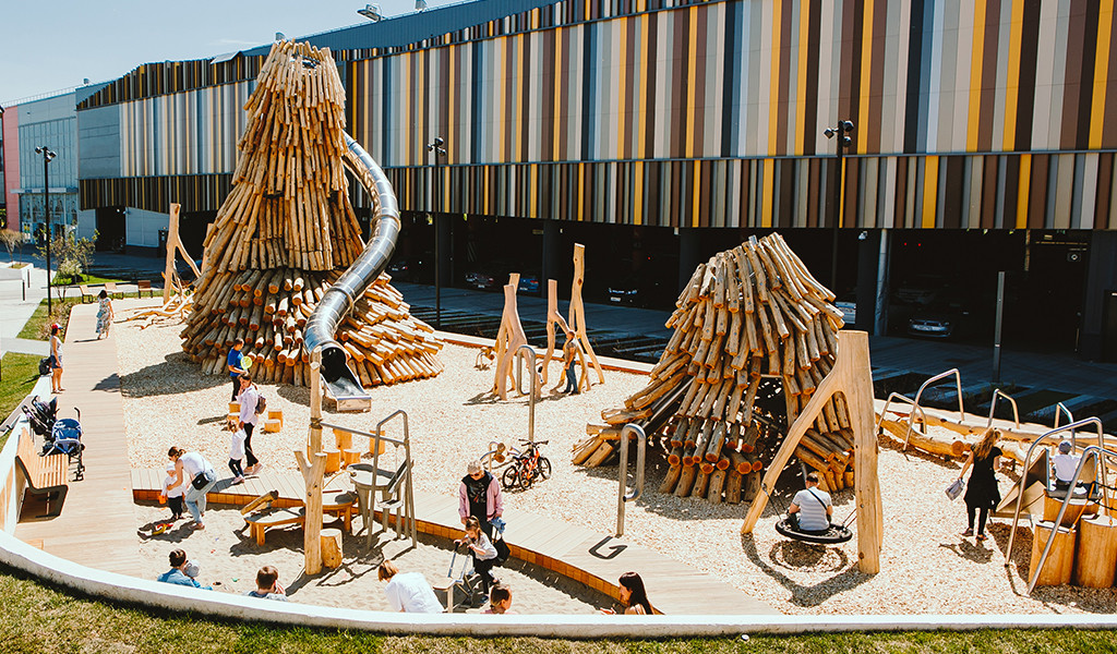 Creaking Stumps , Yekaterinburg, 2019 © Valentina Shumilova